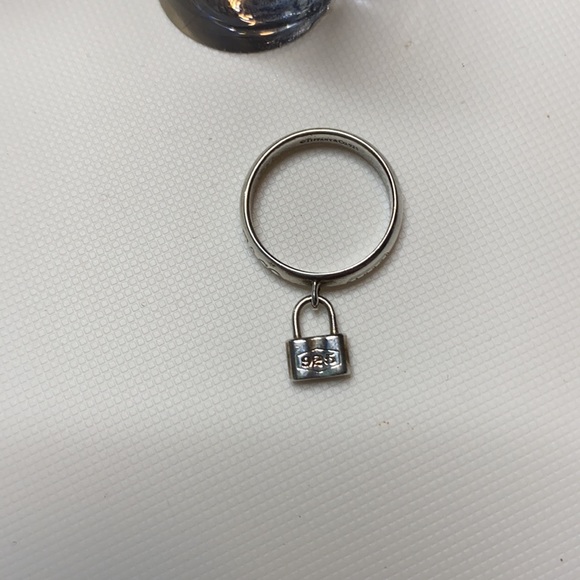 Tiffany & CO retired lock ring, antique ? - Picture 4 of 5
